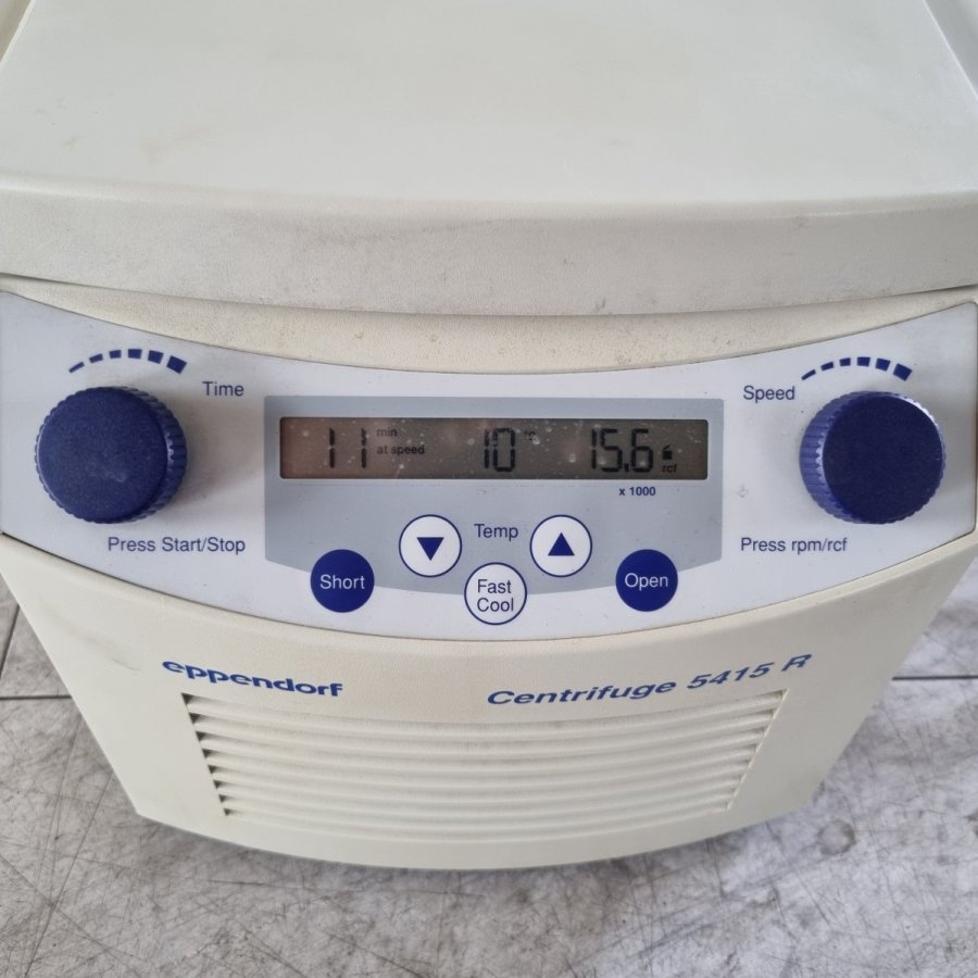 원심분리기(centrifuge 5415 R)